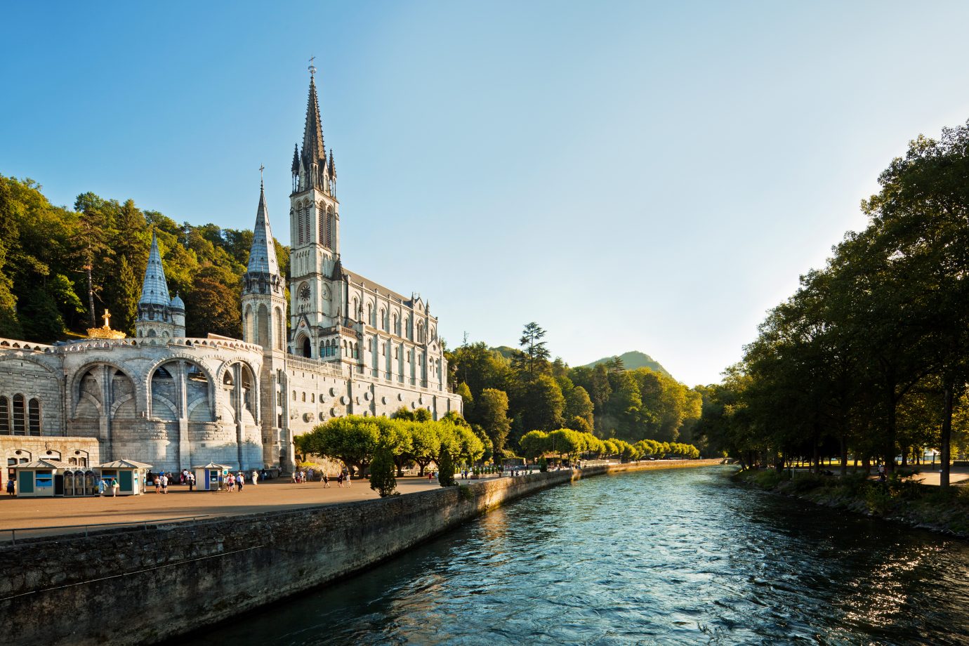 Cathedral of Lourdes, France | IH Tours